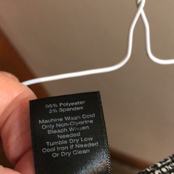 Light weight top perfect for the office - Picture 4 of 4